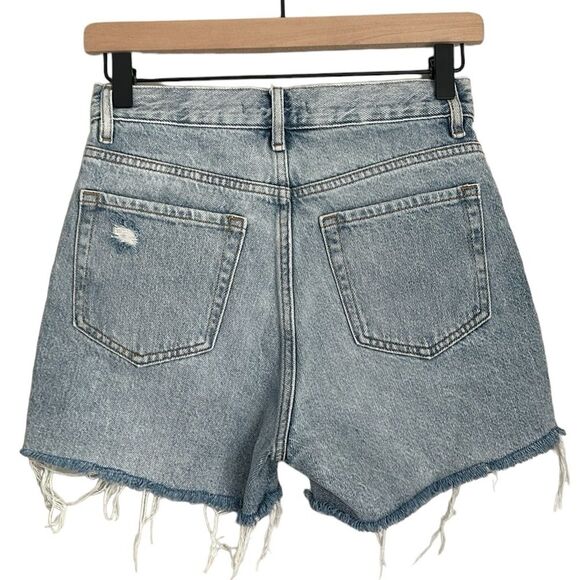 PacSun Women’s 90’s Girlfriend Distressed Light Wash Jean Shorts Size 25 - Picture 2 of 9